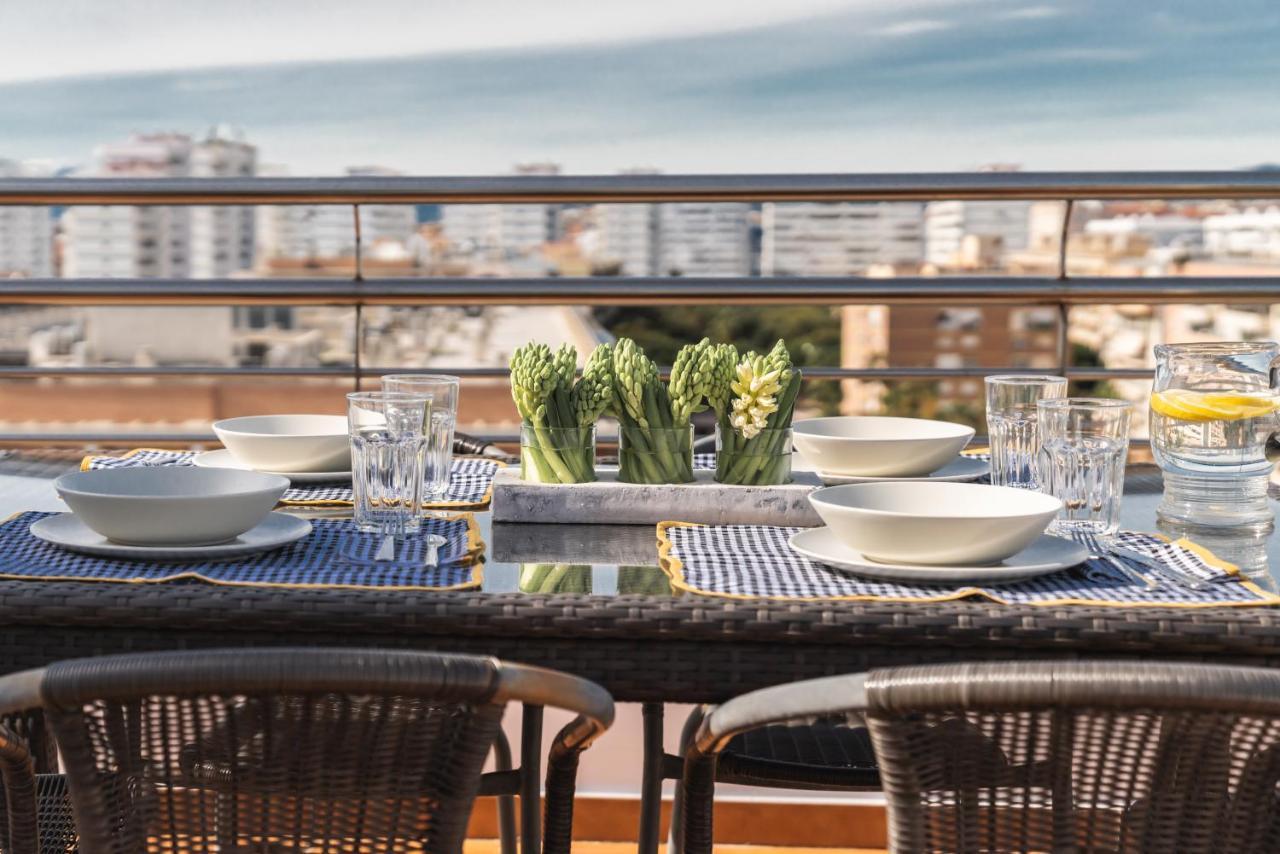 Pacificio Beachfront Malaga Exterior photo